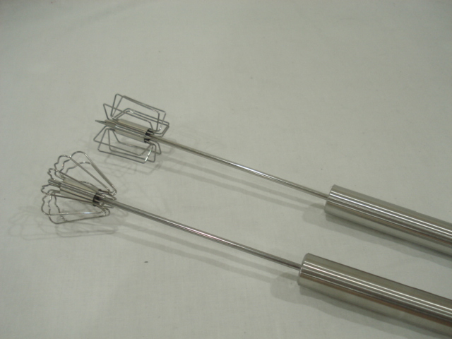 egg whisk